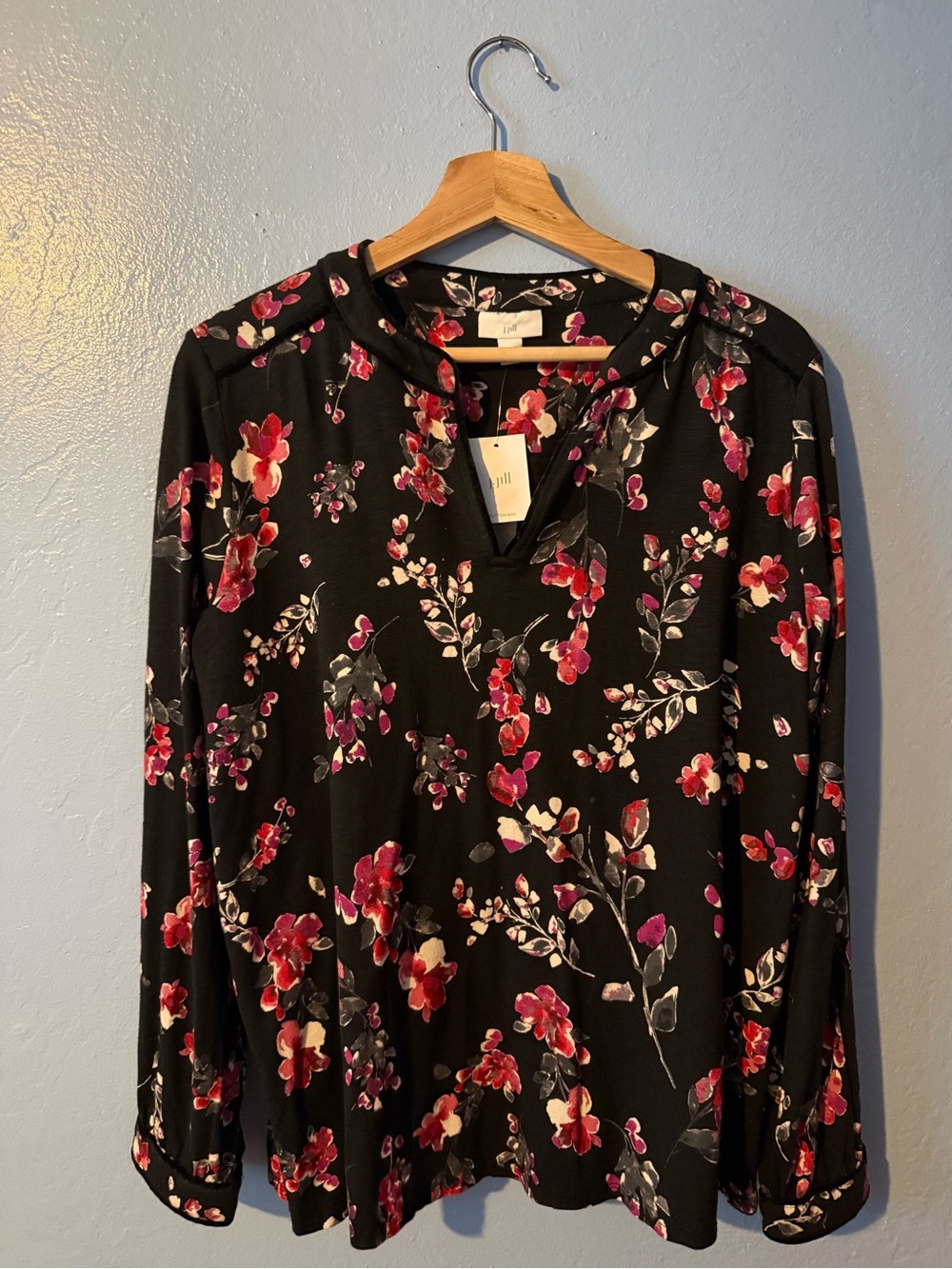J. Jill Black Long-Sleeve Top with Red Floral Print